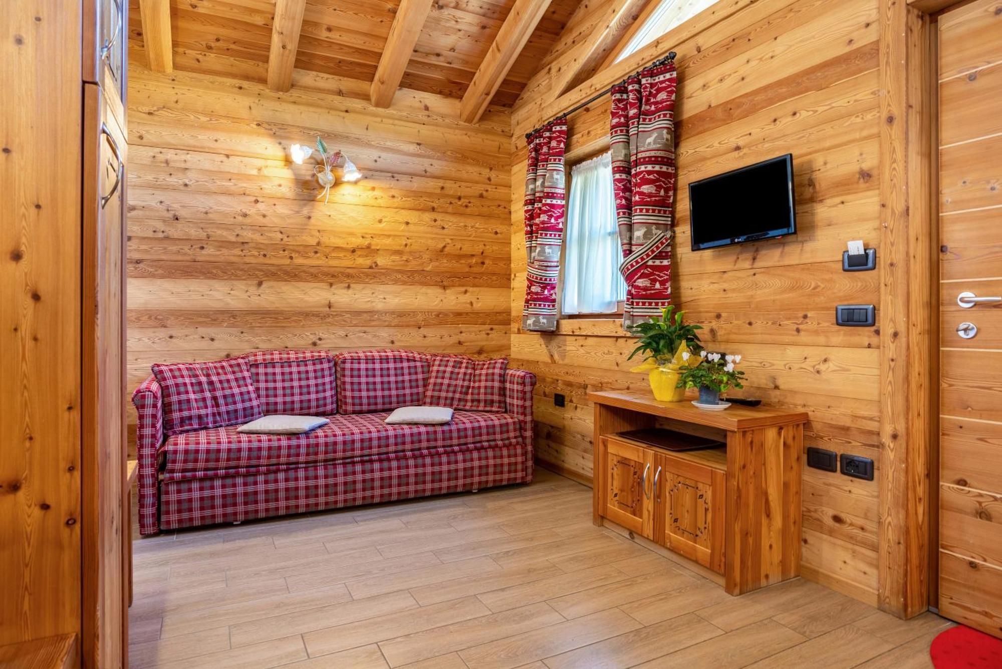 Chalet Camping Fae 3 Villa Madonna Buitenkant foto